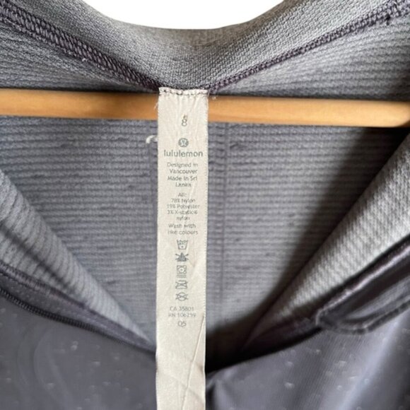 Lululemon Swiftly Tech Top Hooded 1/2 Zip Size 8 Nebula / White Gray - Picture 12 of 13